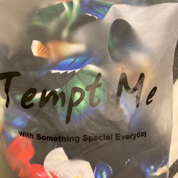 Cold shoulder bathing suit - Picture 5 of 5